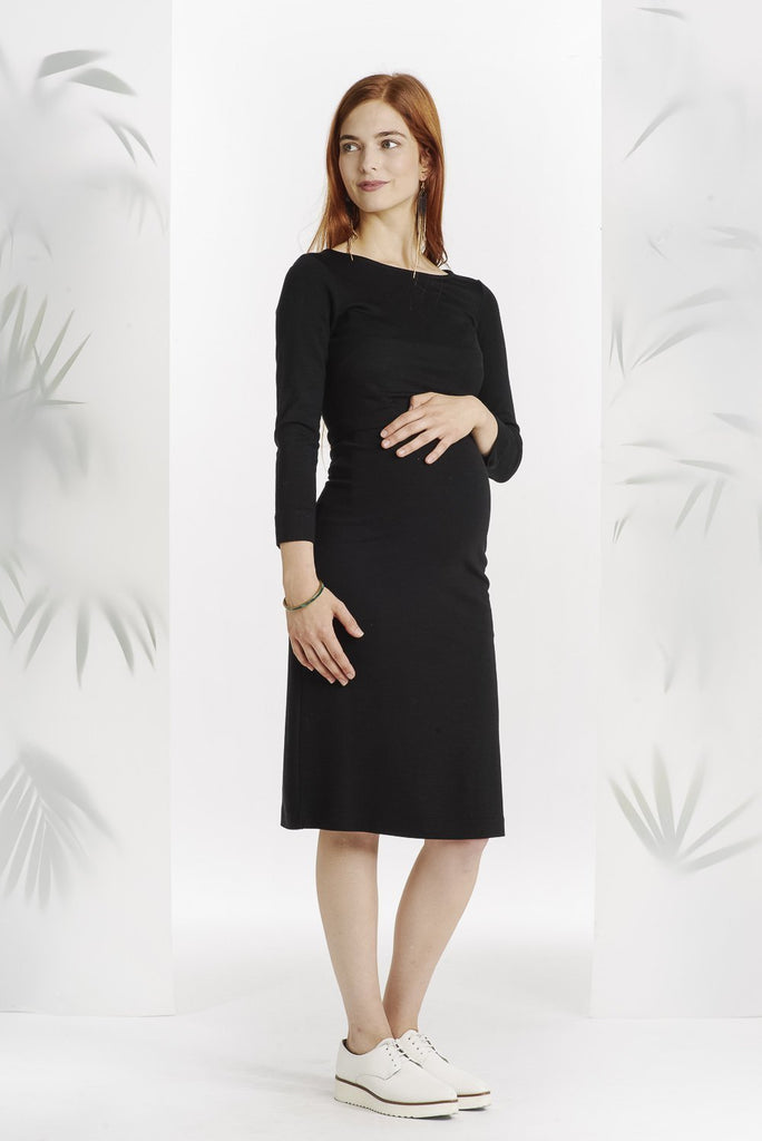 Robe Noire-Robe-Tale Me